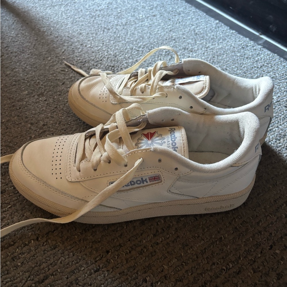 Reebok Women’s 1985 Off-White Casual Sneakers
